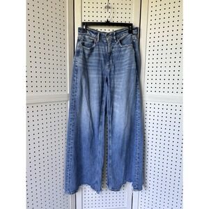 American Eagle Outfitters High-Rise Wide Leg Light Blue Jeans